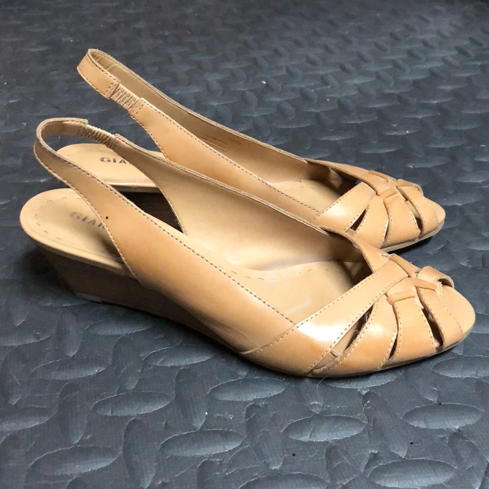 Tan Wedges - Picture 2 of 5